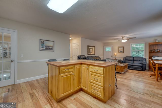 2228 Walls Mountain, Hiawassee, GA 30546