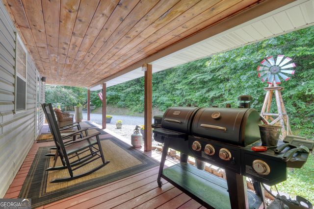 2228 Walls Mountain, Hiawassee, GA 30546