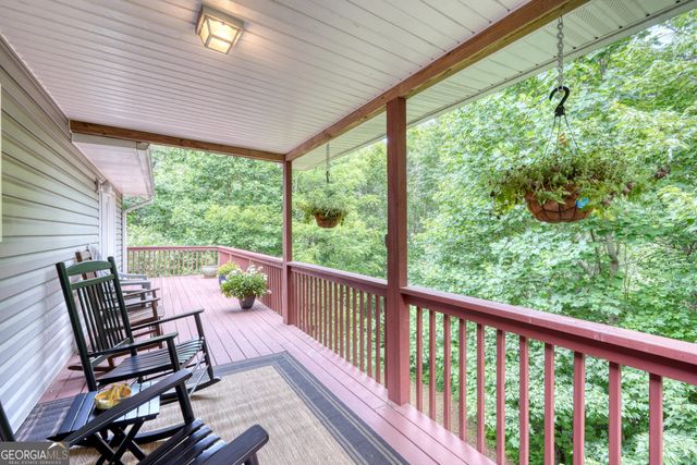 2228 Walls Mountain, Hiawassee, GA 30546