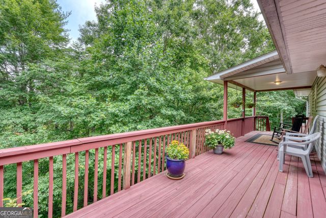 2228 Walls Mountain, Hiawassee, GA 30546