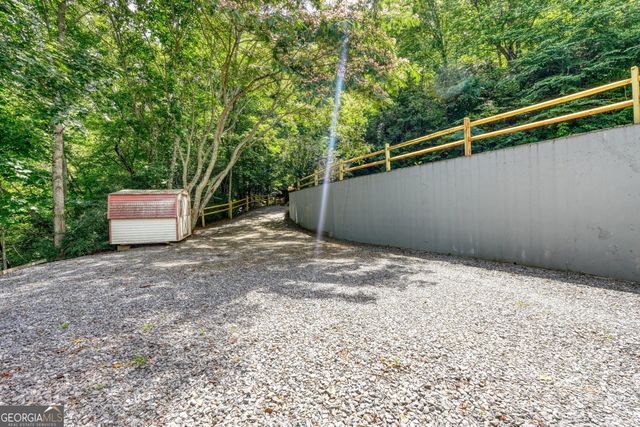 2228 Walls Mountain, Hiawassee, GA 30546