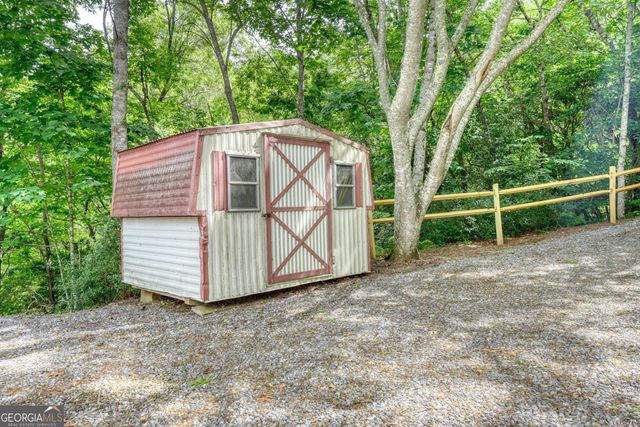 2228 Walls Mountain, Hiawassee, GA 30546