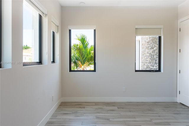 3412 Emerson Lane, Hollywood, FL 33312