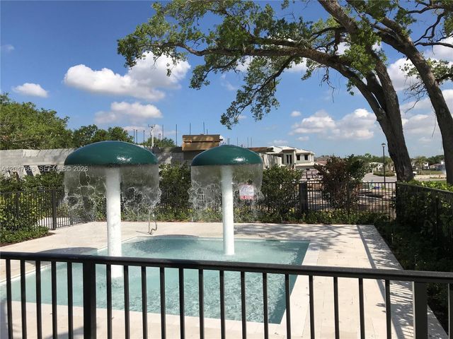 3412 Emerson Lane, Hollywood, FL 33312