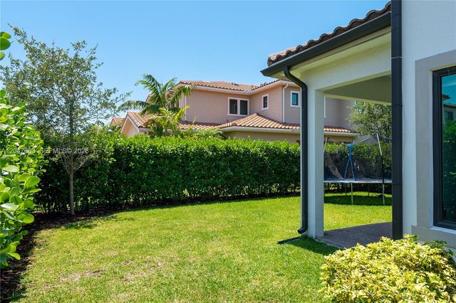 3412 Emerson Lane, Hollywood, FL 33312