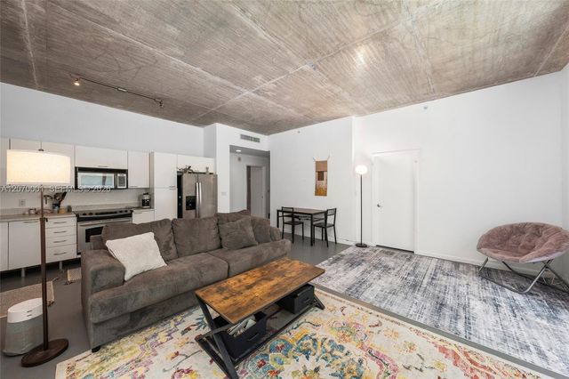 234 NE 3rd Street 602, Miami, FL 33132