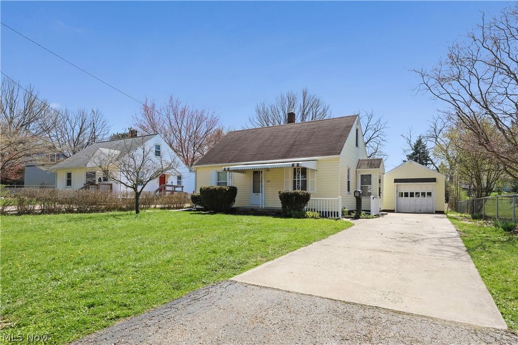2806 33rd Street NE, Canton, OH 44705