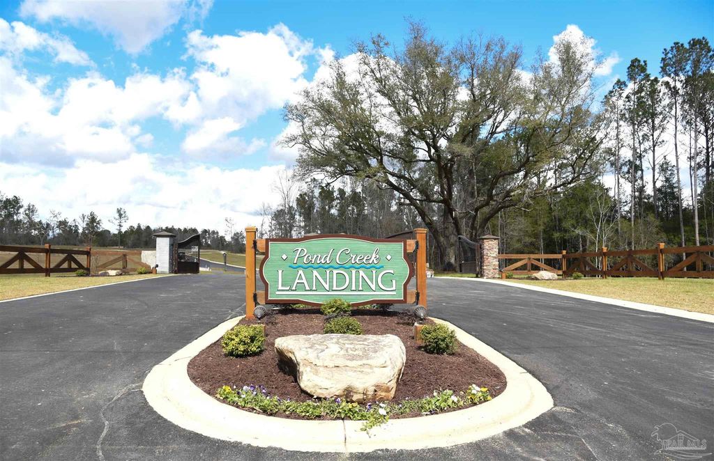 Lot 7 Creek Bluff Dr, Pace, FL 32571