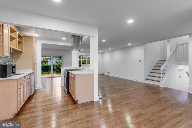 1402 MULLINS ST, Silver Spring, MD 20904