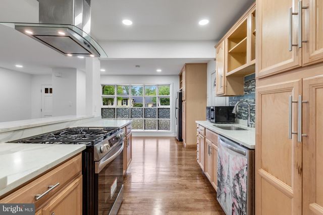 1402 MULLINS ST, Silver Spring, MD 20904