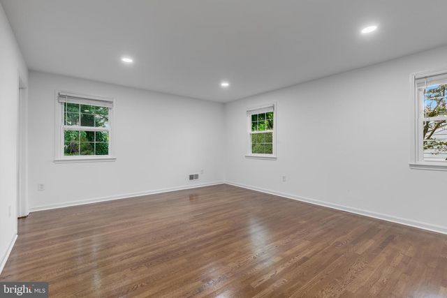 1402 MULLINS ST, Silver Spring, MD 20904