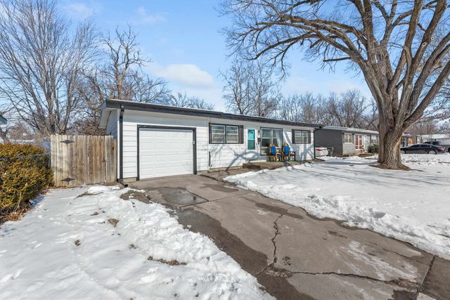 3820 W Westlawn St, Wichita, KS 67203