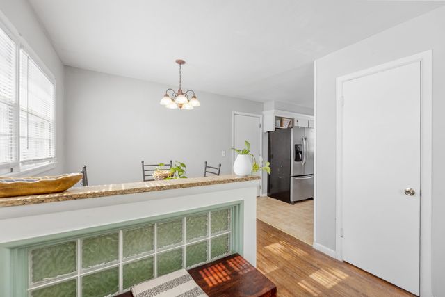 3820 W Westlawn St, Wichita, KS 67203