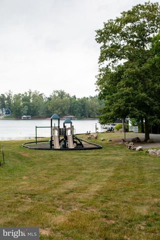 5 OAK HAVEN DR, Mineral, VA 23117