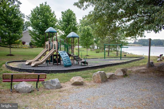 5 OAK HAVEN DR, Mineral, VA 23117