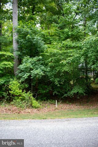 5 OAK HAVEN DR, Mineral, VA 23117