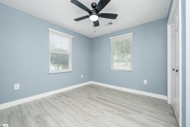 200 Mcdaniel Avenue, Greer, SC 29651