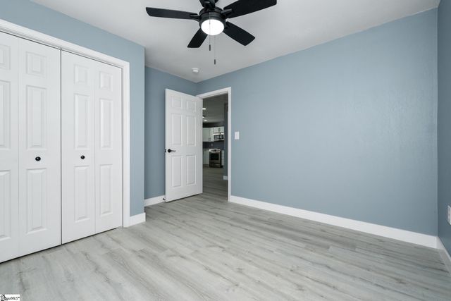 200 Mcdaniel Avenue, Greer, SC 29651