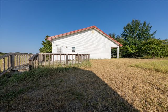 700 County Road 408, Comanche, TX 76442