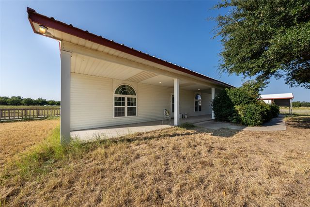 700 County Road 408, Comanche, TX 76442