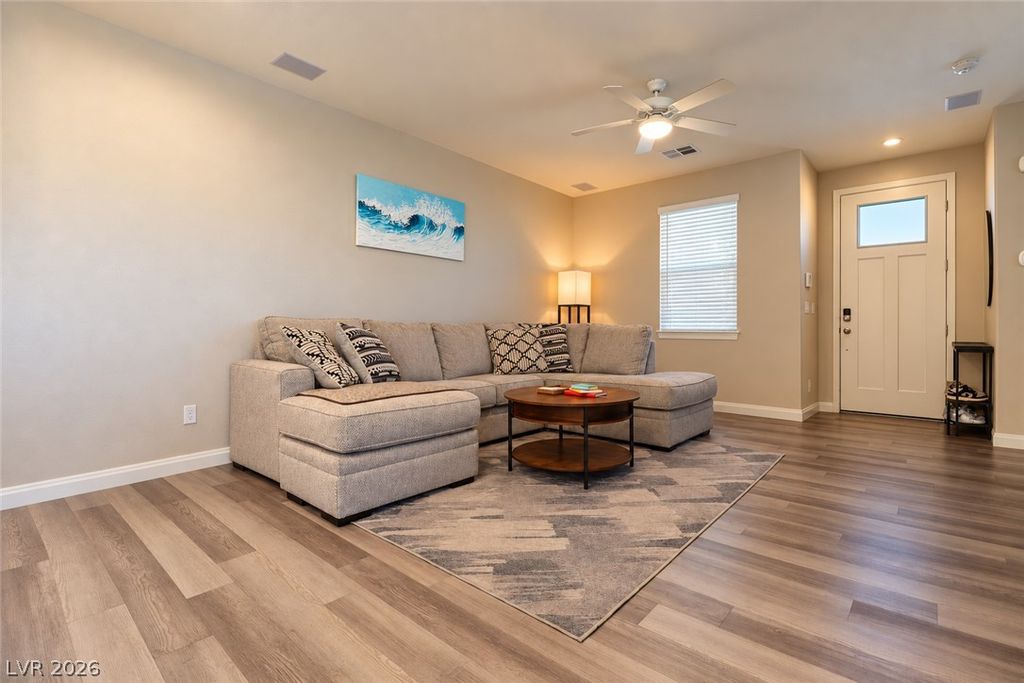 754 North Water Street, Henderson, NV 89015 — photo 5
