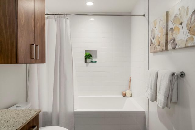 222 West Ave 2204, Austin, TX 78701