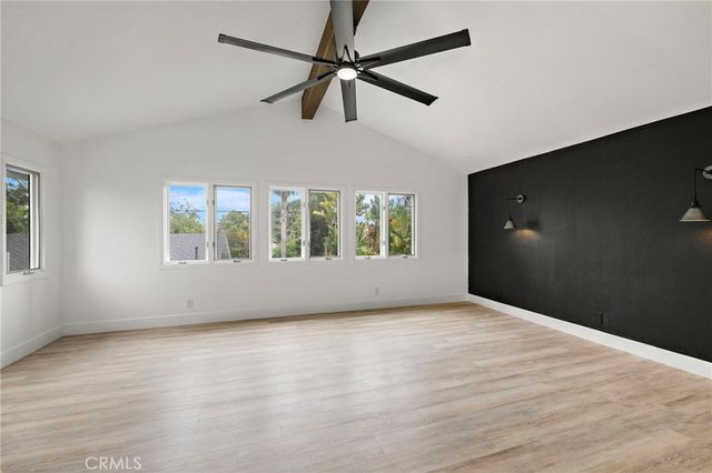 252 E 19th Street, Costa Mesa, CA 92627