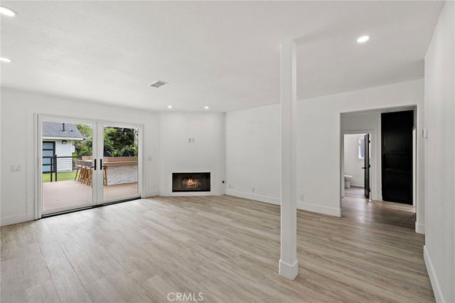 252 E 19th Street, Costa Mesa, CA 92627