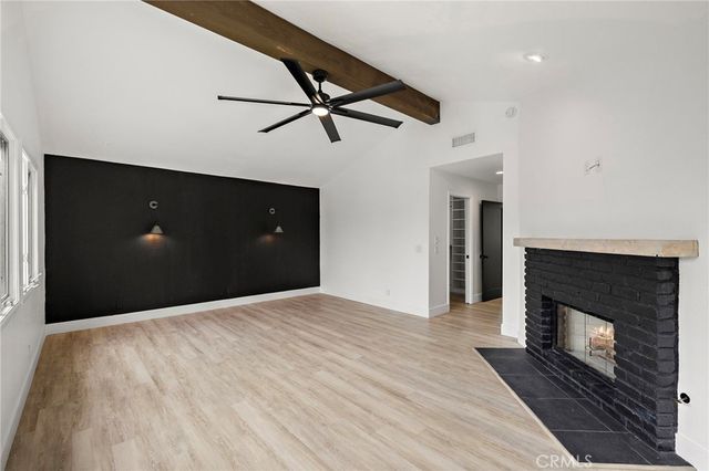 252 E 19th Street, Costa Mesa, CA 92627