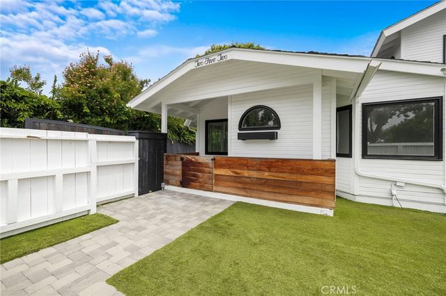 252 E 19th Street, Costa Mesa, CA 92627