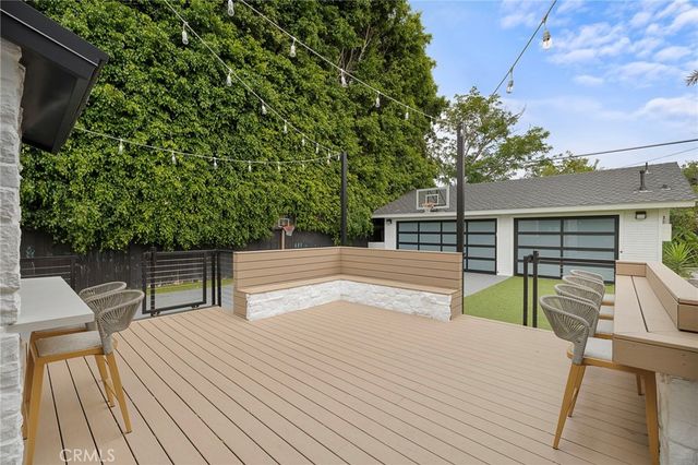 252 E 19th Street, Costa Mesa, CA 92627