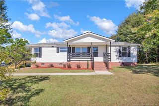 2002 McGuire Drive, Raeford, NC 28376