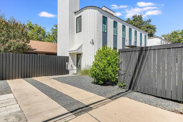 1300 Navasota ST, Austin, TX 78702