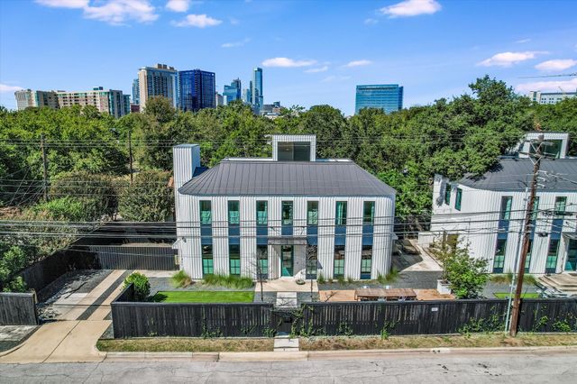 1300 Navasota ST, Austin, TX 78702