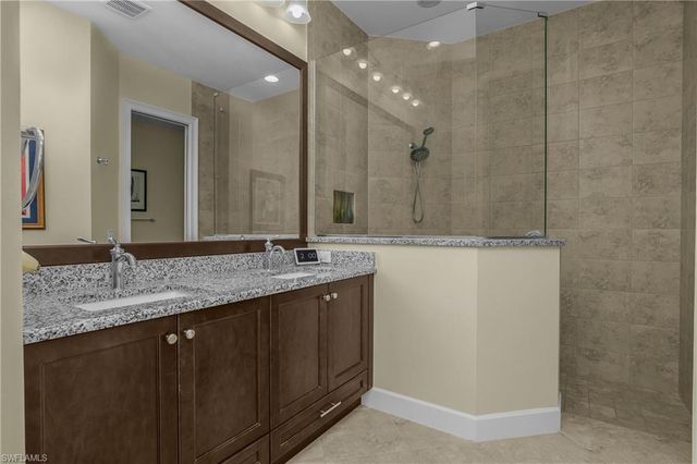 6913 Saona CT, Naples, FL 34113