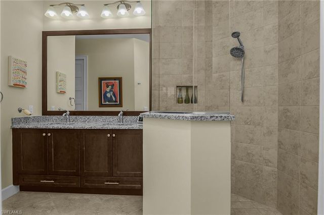 6913 Saona CT, Naples, FL 34113