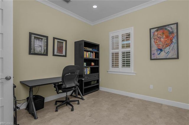 6913 Saona CT, Naples, FL 34113