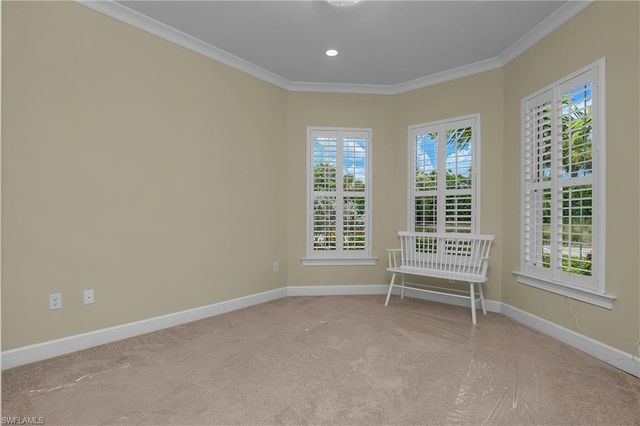 6913 Saona CT, Naples, FL 34113