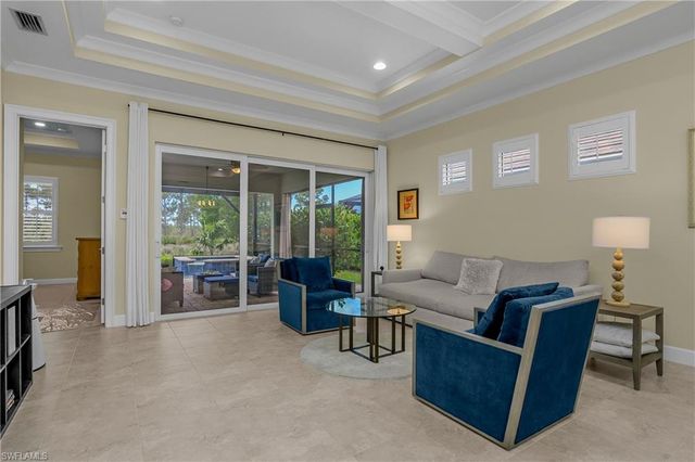 6913 Saona CT, Naples, FL 34113