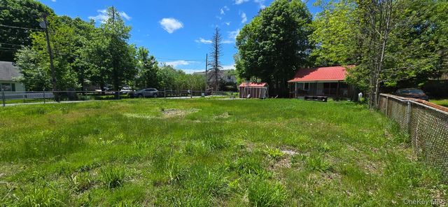 22 Smith Street, Monticello, NY 12701