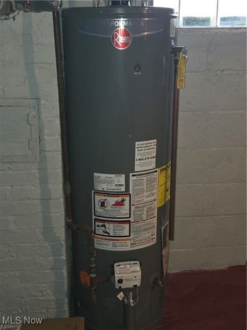 173 Clarencedale Avenue, Youngstown, OH 44512