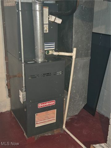 173 Clarencedale Avenue, Youngstown, OH 44512