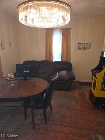 173 Clarencedale Avenue, Youngstown, OH 44512