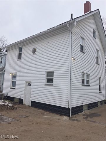 173 Clarencedale Avenue, Youngstown, OH 44512