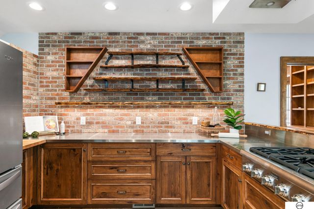 2609 Rathbone Road, Lincoln, NE 68502