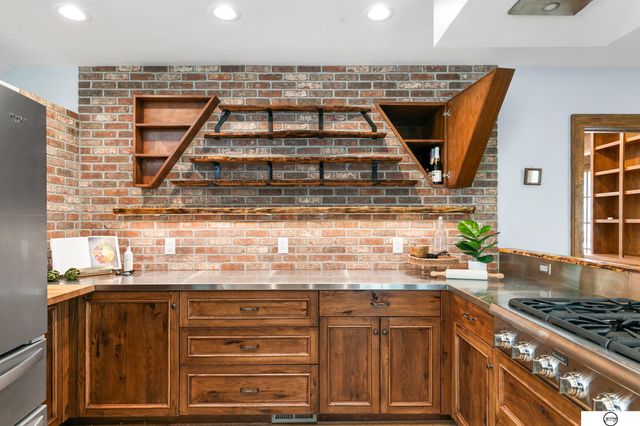 2609 Rathbone Road, Lincoln, NE 68502