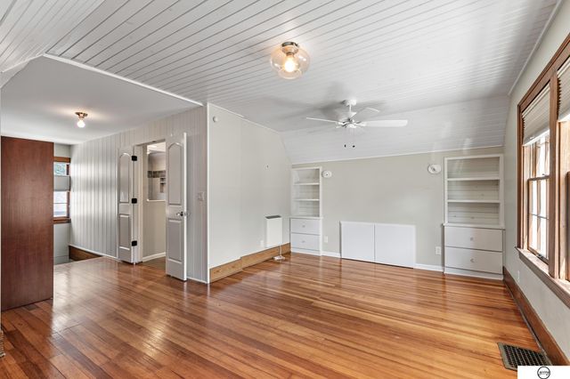 2609 Rathbone Road, Lincoln, NE 68502