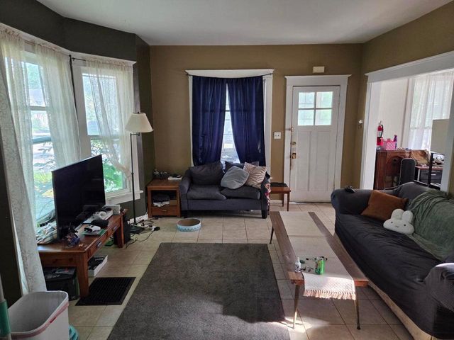 109 W Geneva STREET, Williams Bay, WI 53191