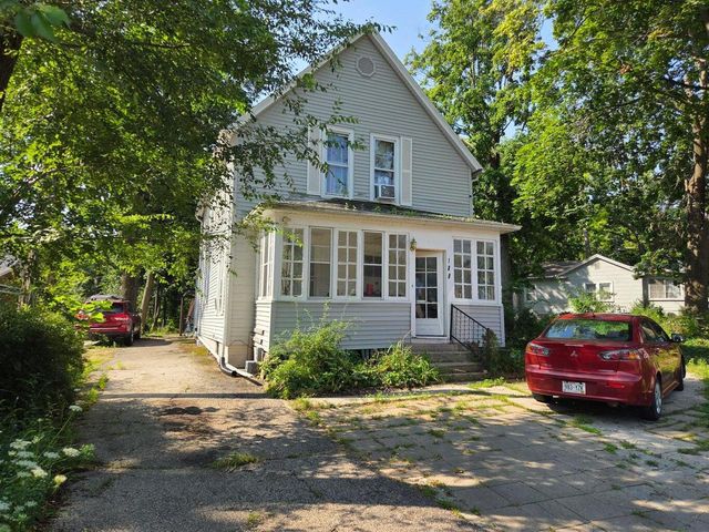 109 W Geneva STREET, Williams Bay, WI 53191