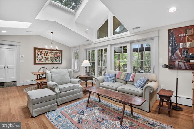 3926 PROSPECT ST, Kensington, MD 20895